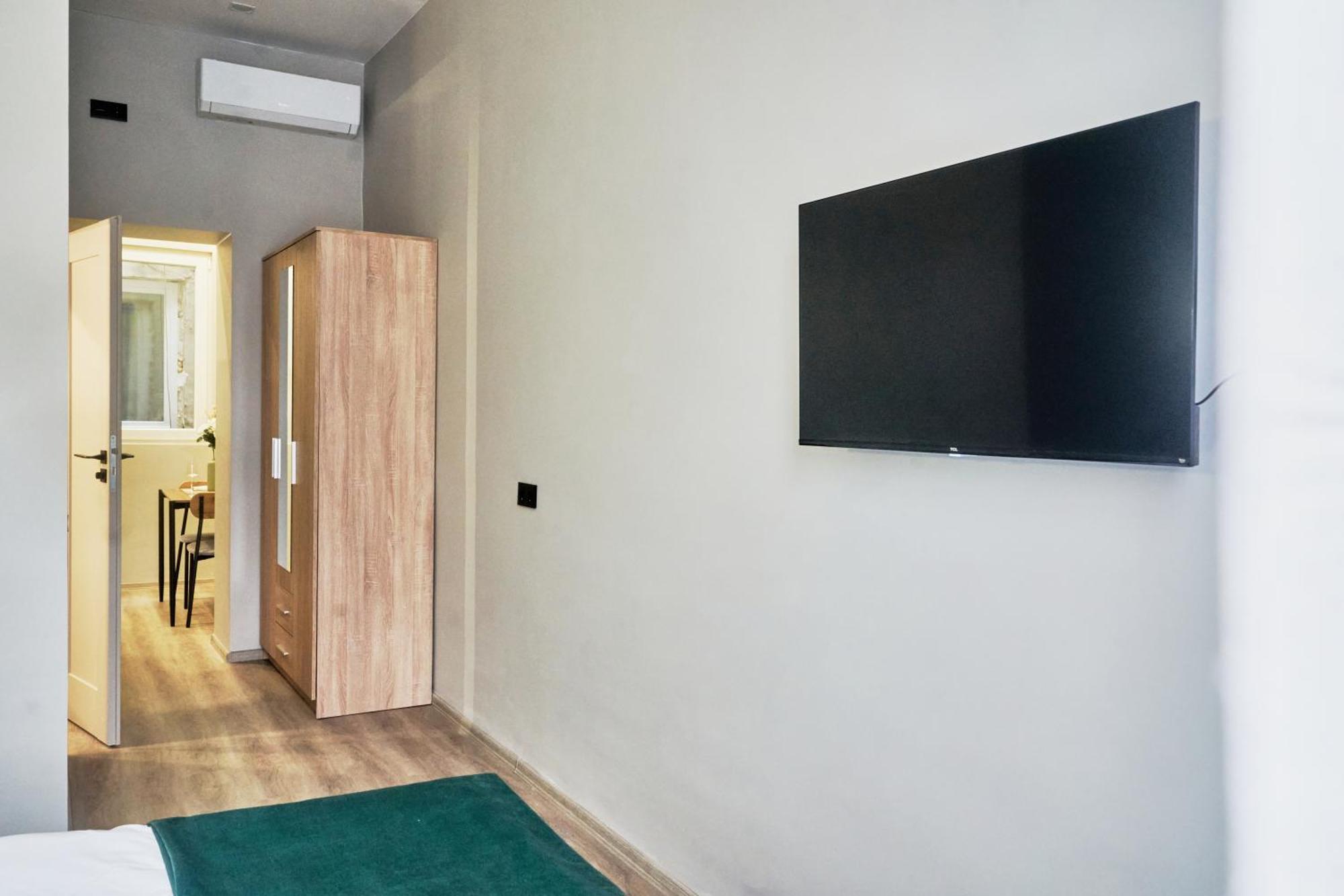 Navi Erzsebet Apartamento *